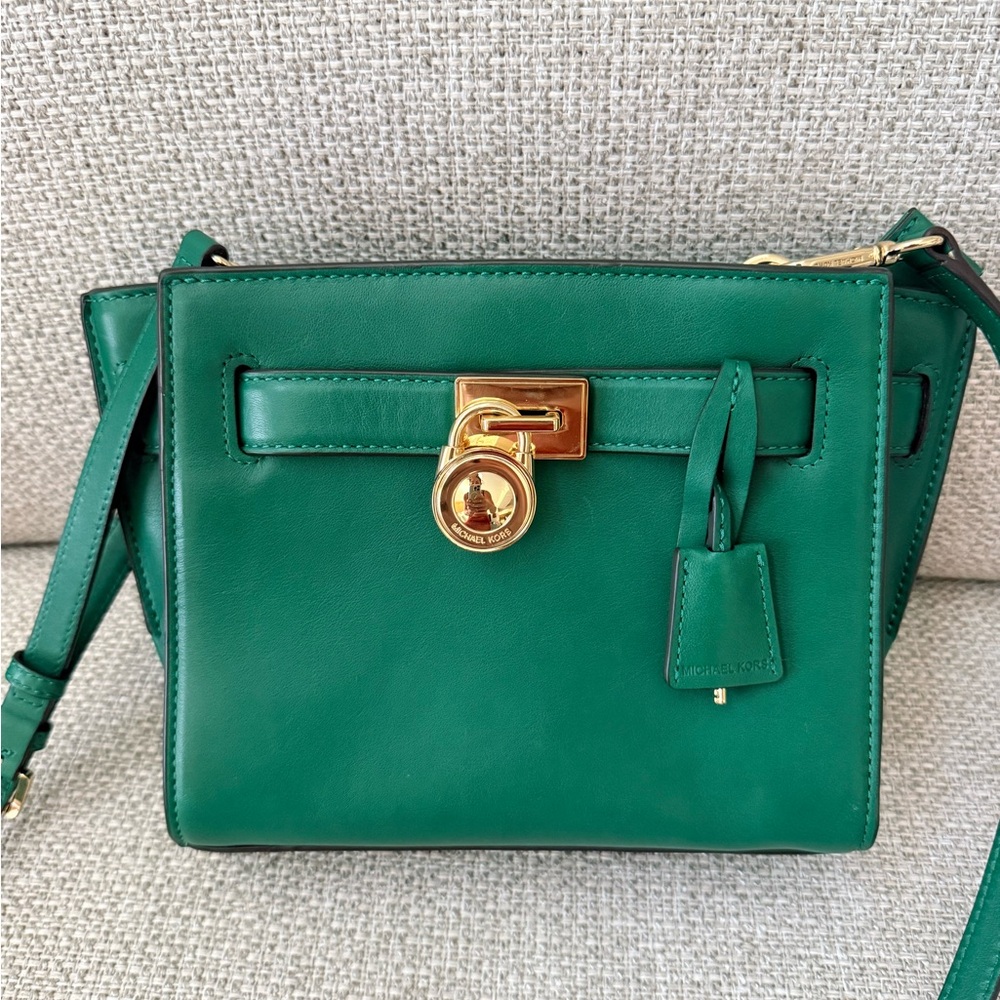 Michael Kors Green Crossbody Bag with Gold Accents - Picture 3 of 9